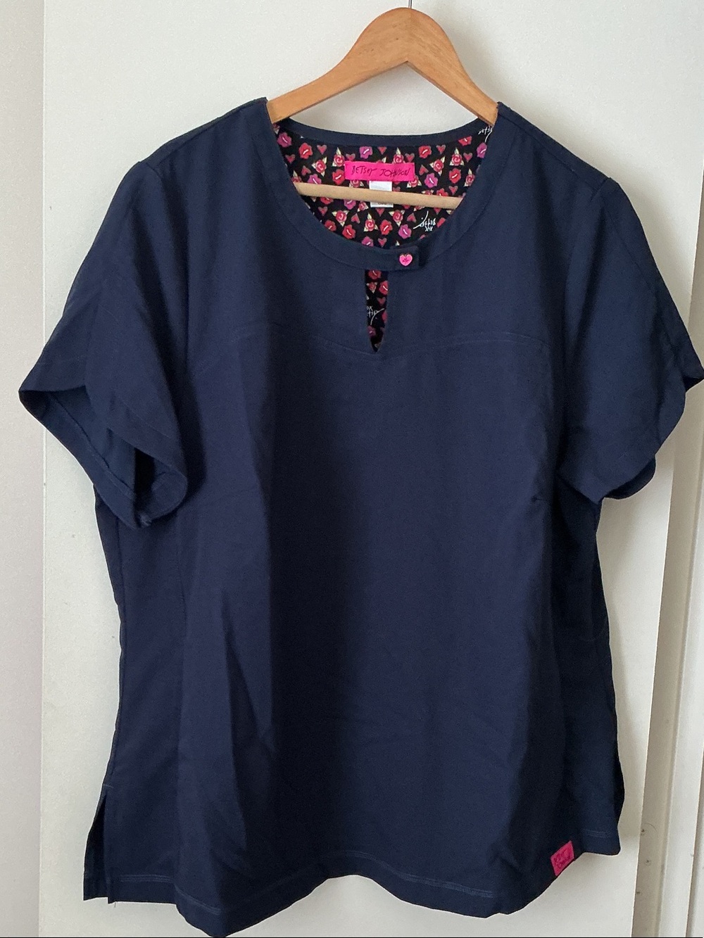 Betsey Johnson Navy Short Sleeve Popover Top